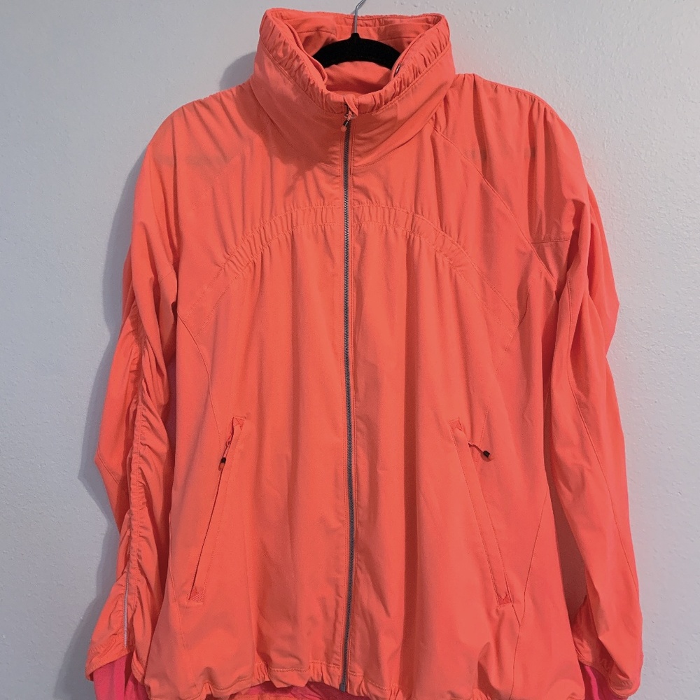 Lululemon rain/running jacket